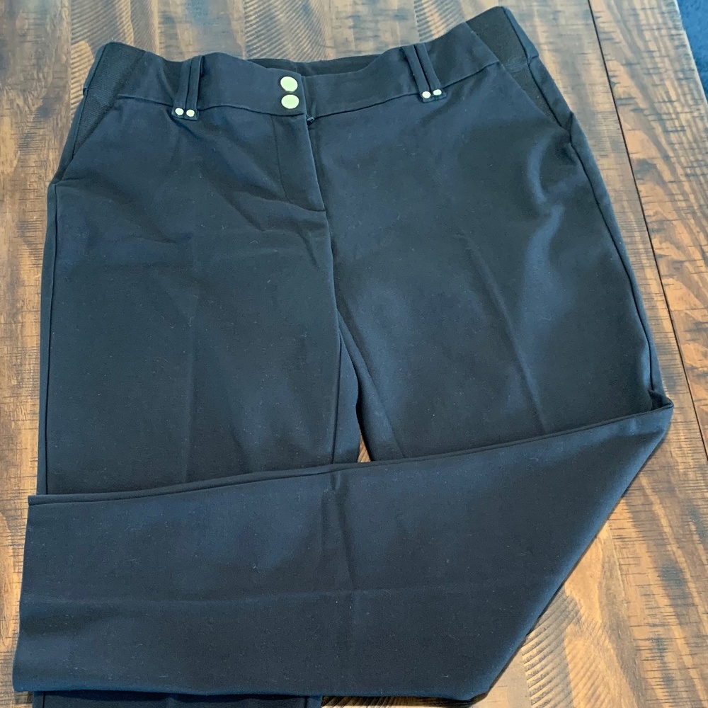 Anne Klein Size 6 Black